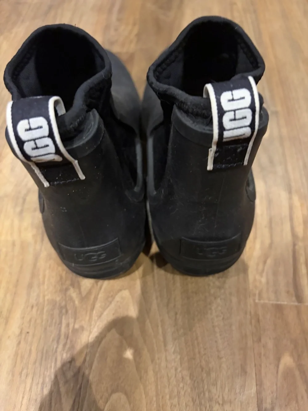 UGG Black Chelsea Rain Boots